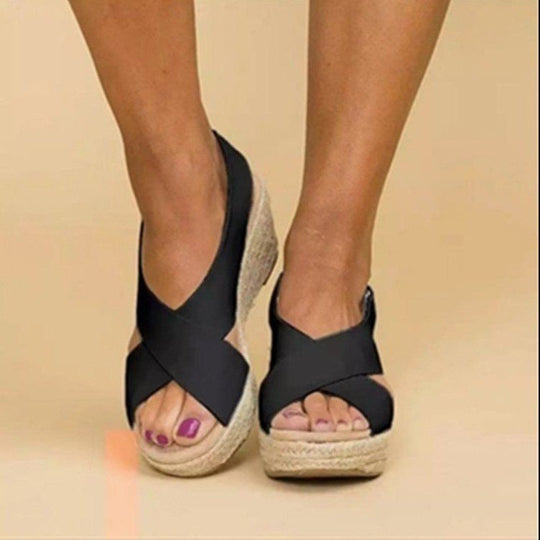 Damen Wedge-Sandalen mit Cross-Over-Riemen und juteumrandeter Sohle