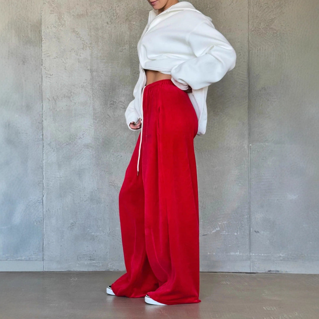 Damen weite Velours-Hose mit elastischem Bund und praktischen Seitentaschen