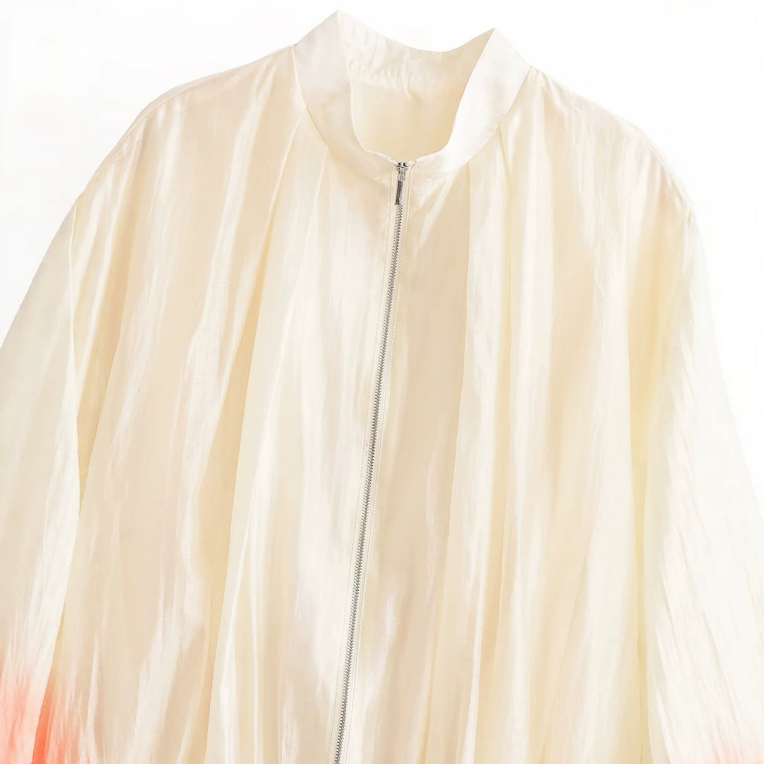 Damen Leichte transparente Cropped Bomberjacke aus seidig glänzendem Material mit Reißverschluss Nord Taschen