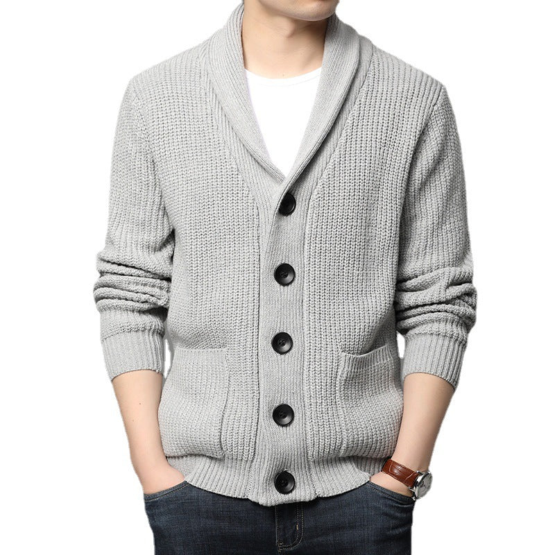 Herren Grobstrick-Cardigan mit Schalkragen, aufgesetzten Taschen und Knopfleiste Nord Taschen