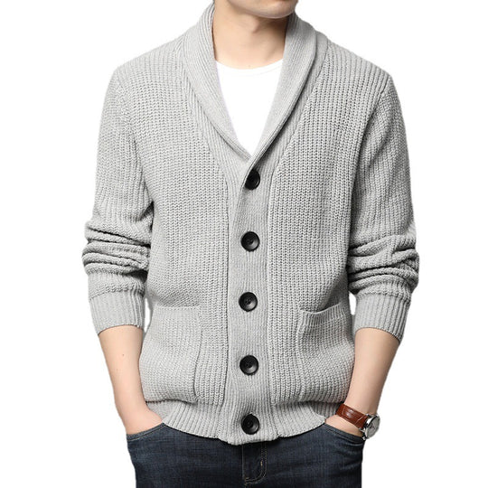 Herren Grobstrick-Cardigan mit Schalkragen, aufgesetzten Taschen und Knopfleiste Nord Taschen