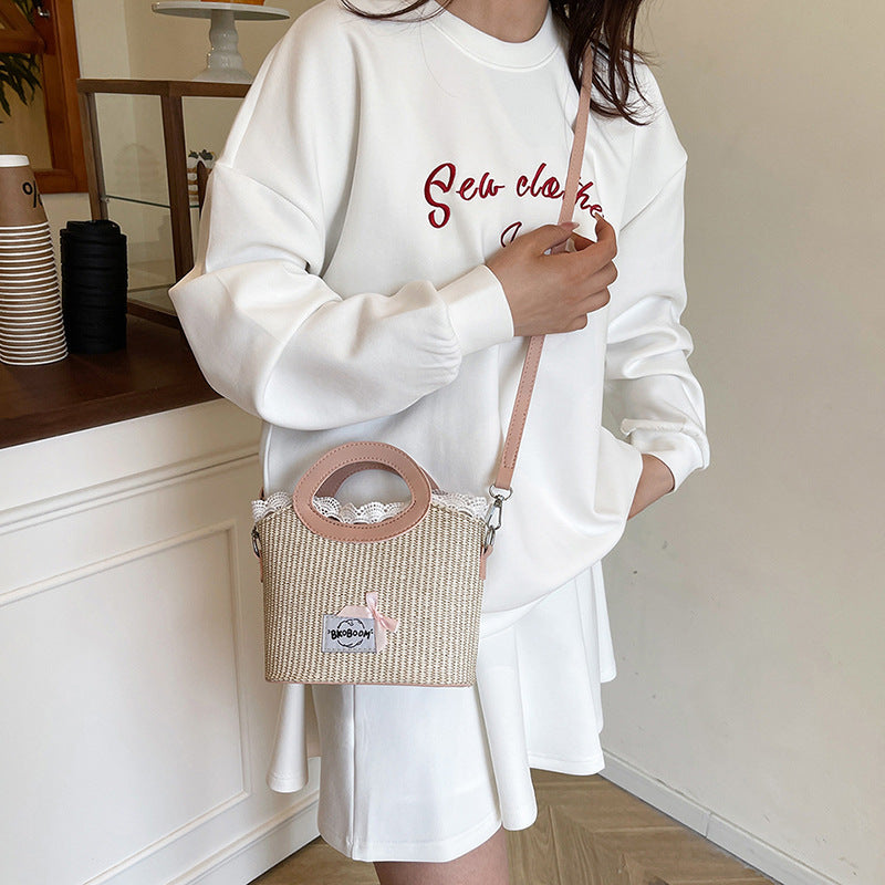 Damen modische Handtasche mit eleganter Häkelkante Nord Taschen