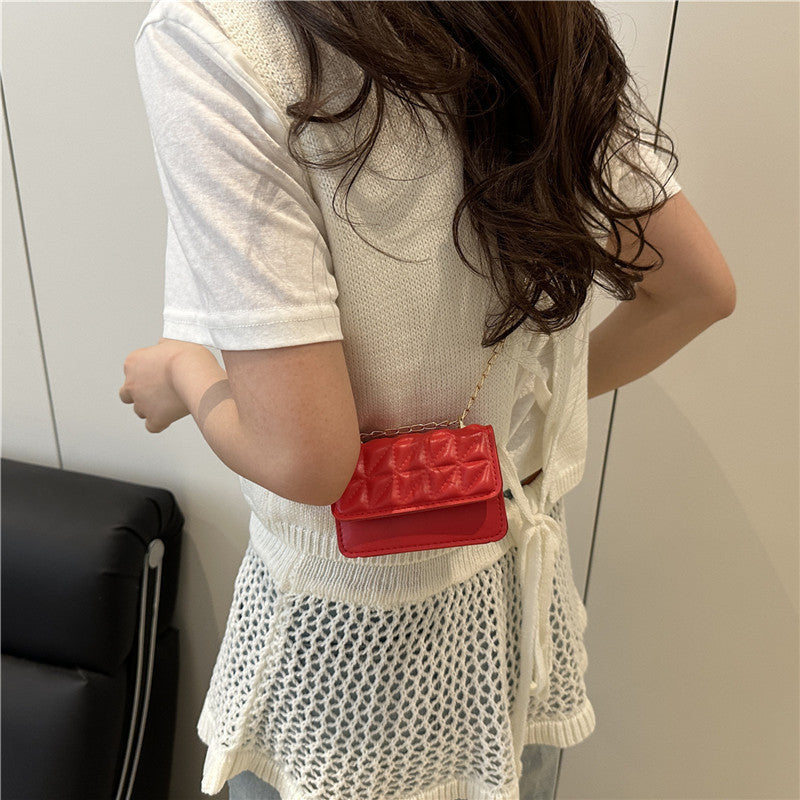 Damen elegante Clutch im strukturierten Design Nord Taschen