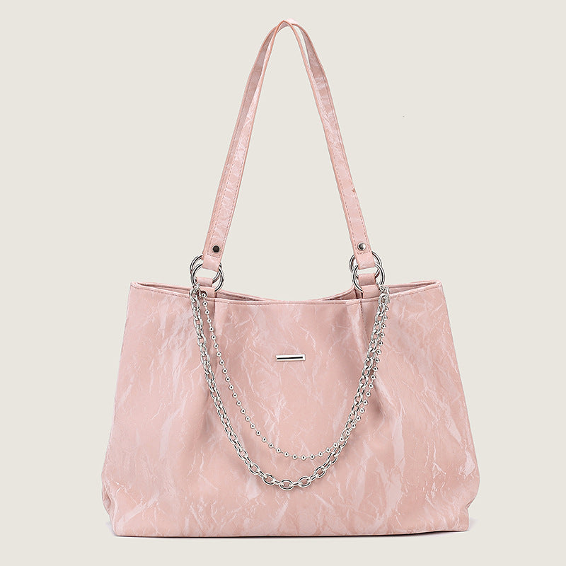 Damen Handtasche mit dekorativem Kettenakzent Nord Taschen