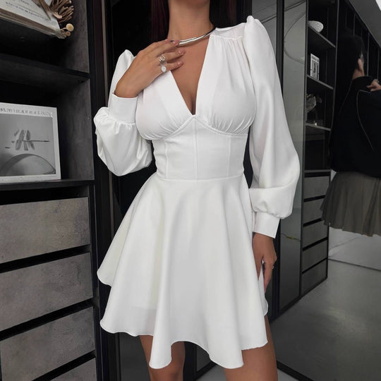 Damen Korsett-Detail Mini-Kleid mit Puffärmeln und ausgestelltem Rock Nord Taschen