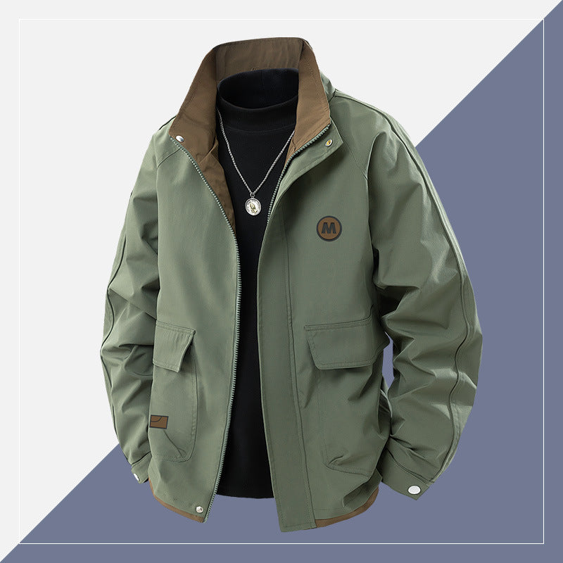 Herren Kurz geschnittene Softshell‑Utility‑Jacke mit Stehkragen und Pattentaschen Nord Taschen