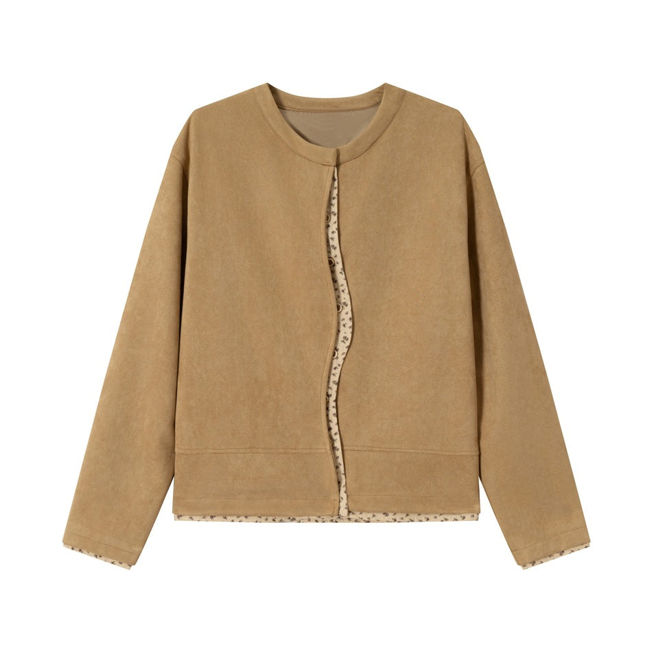 Damen Kurz geschnittene Wildlederoptik Blousonjacke mit Rundhalsausschnitt, verdeckter Knopfleiste und floralem Innenbesatz Nord Taschen