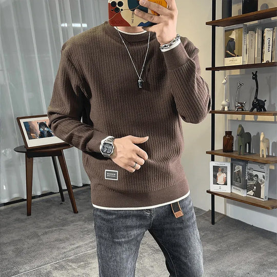 Herren Feinstrick-Ripppullover mit Rundhalsausschnitt und legerer Oversize-Passform Nord Taschen