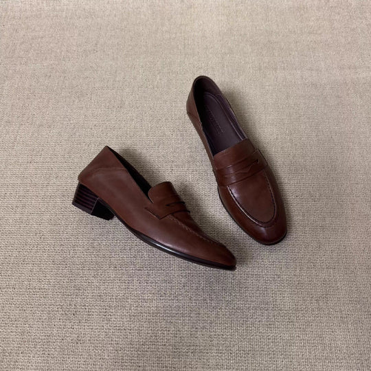 Damen Glattleder-Loafer mit niedrigem Blockabsatz und klassischem Penny-Steg Nord Taschen