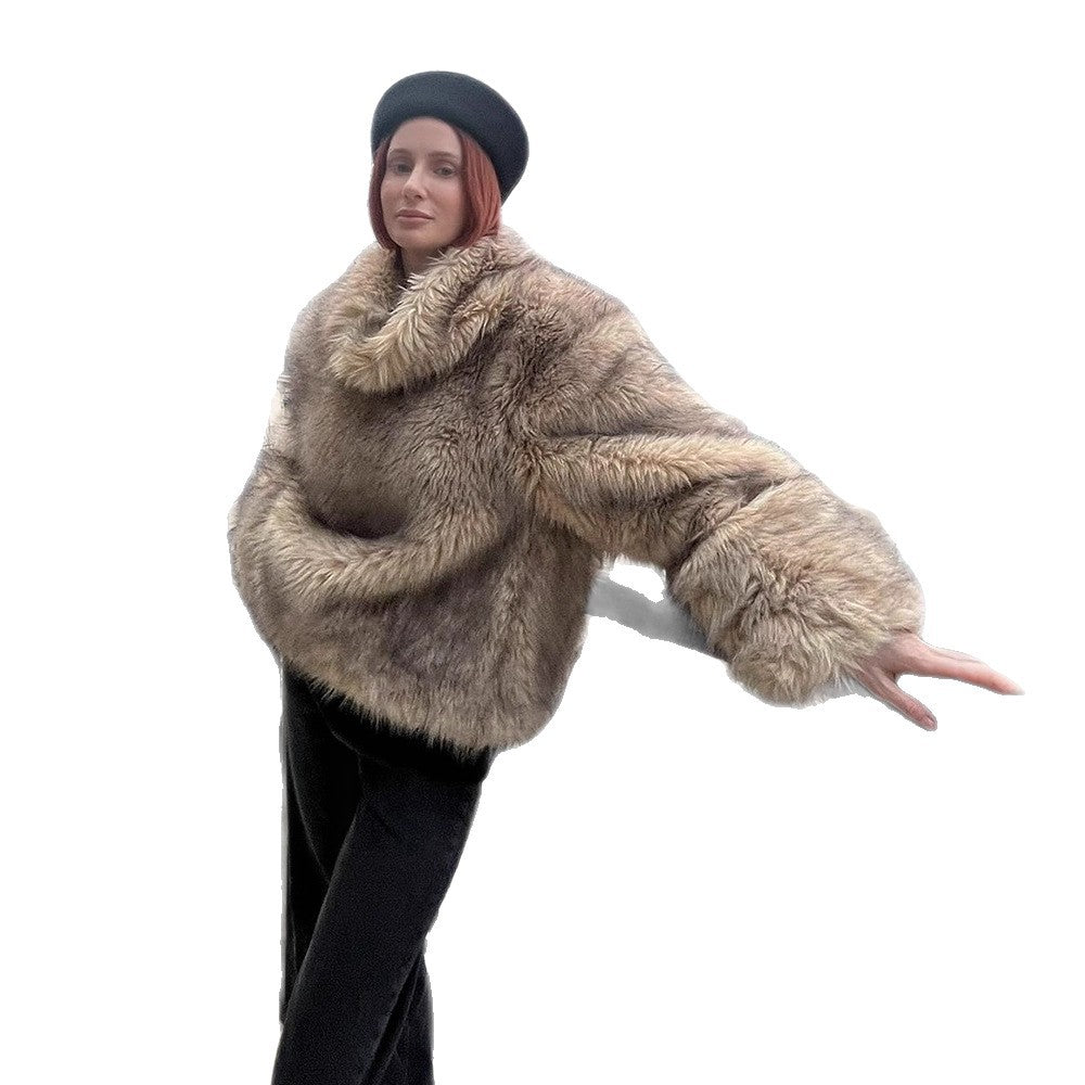 Damen Kurz geschnittener Faux‑Fur Boxy‑Mantel mit Kapuze und Reißverschluss Nord Taschen