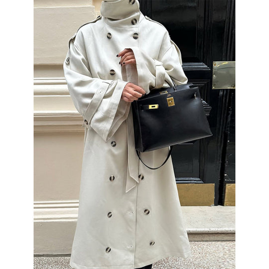 Damen Langer Oversized Trenchcoat mit hohem Stehkragen, Glockenärmeln und Bindegürtel Nord Taschen