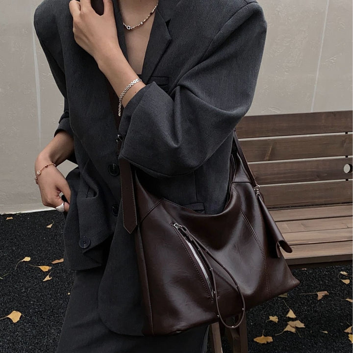 Damen hochwertige Hobo-Tasche aus geschmeidigem Leder Nord Taschen