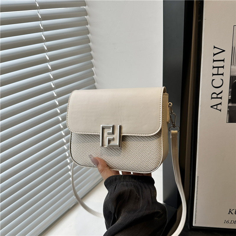 Damen Umhängetasche mit strukturiertem Design und abnehmbarem Schultergurt Nord Taschen