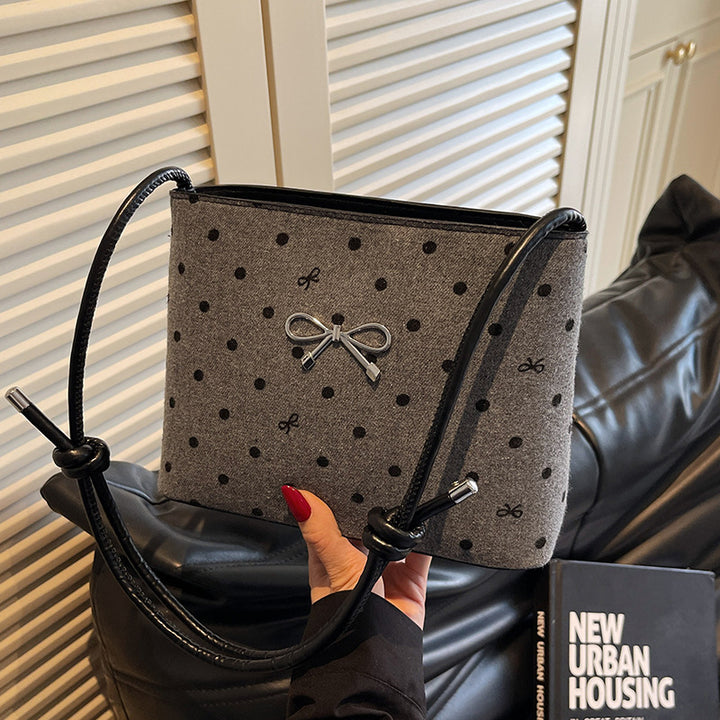 Damen Umhängetasche mit eleganten Punkten und verstellbarem Kordelzug Nord Taschen
