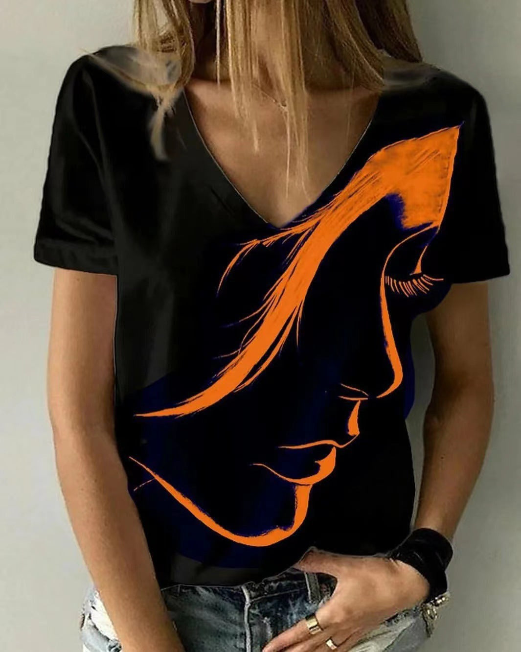 Damen V-Ausschnitt T-Shirt mit kreativem Grafikdruck