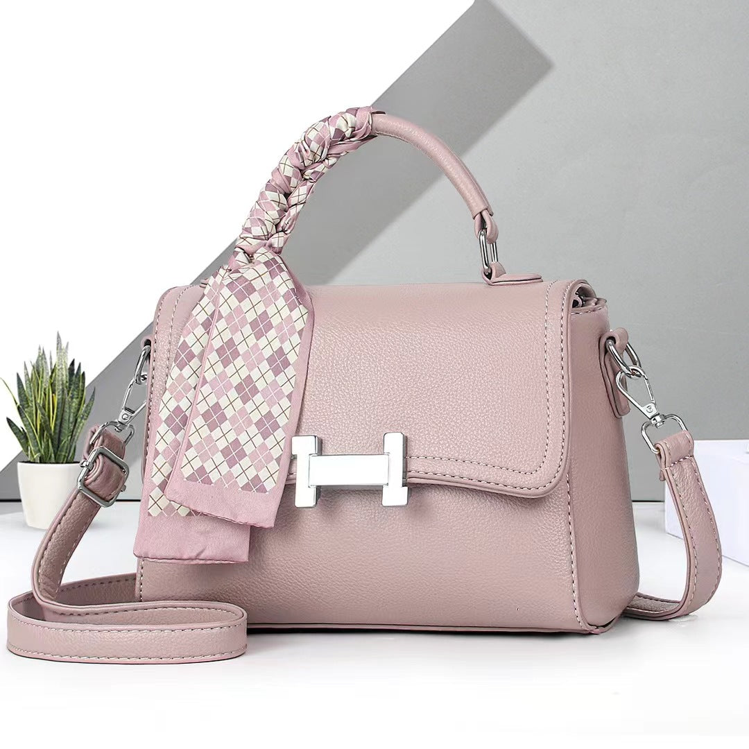 Damen elegante Schultertasche mit modischer Schleifenapplikation Nord Taschen