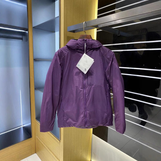 Damen Leichte wattierte Kapuzenjacke mit minimalistischer Outdoor-Isolierung Nord Taschen
