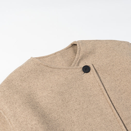 Damen Kurzer Boxy-Wollmix-Blazer mit asymmetrischer Knopfleiste Nord Taschen