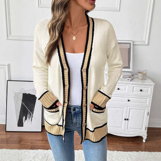 Damen Langer Feinstrick-Cardigan mit V-Ausschnitt, Kontrastpaspeln und aufgesetzten Pattentaschen Nord Taschen