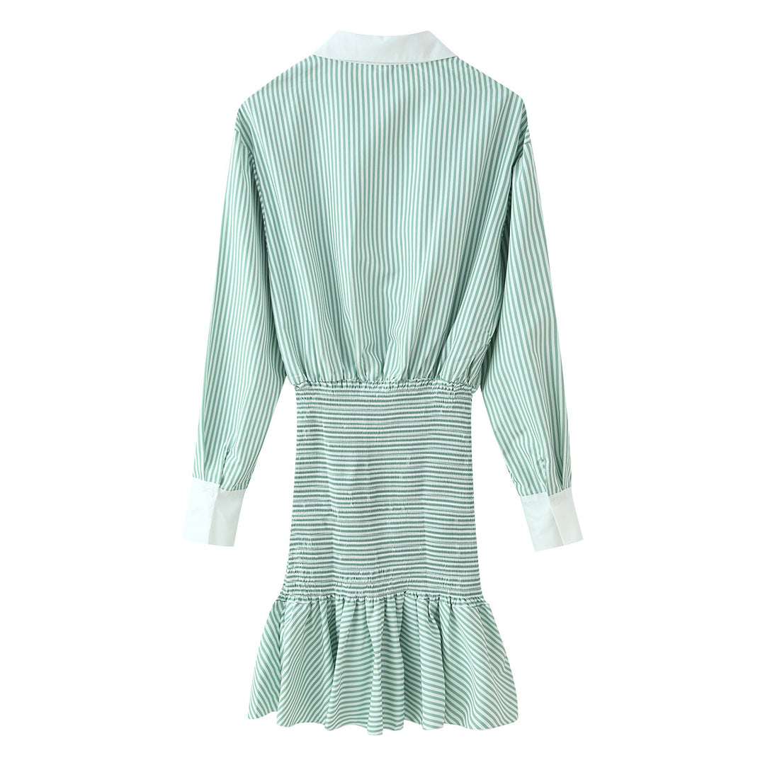 Damen Gestreiftes Hemdblusenkleid mit Taillen-Smokung, Schößchen und Kontrastkragen Nord Taschen