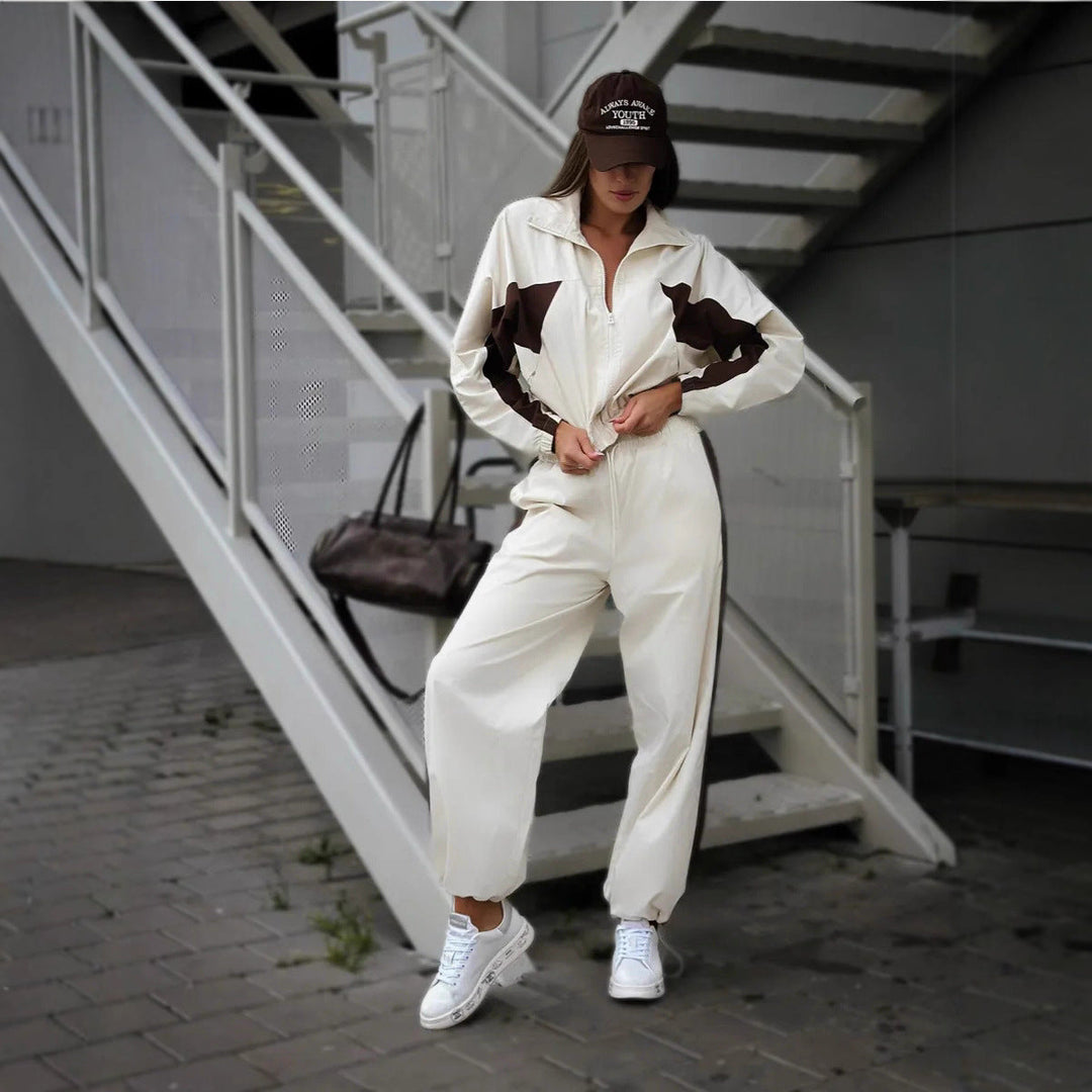 Damen Sportliches Set mit lässiger Jacke und breiten Hosen Nord Taschen