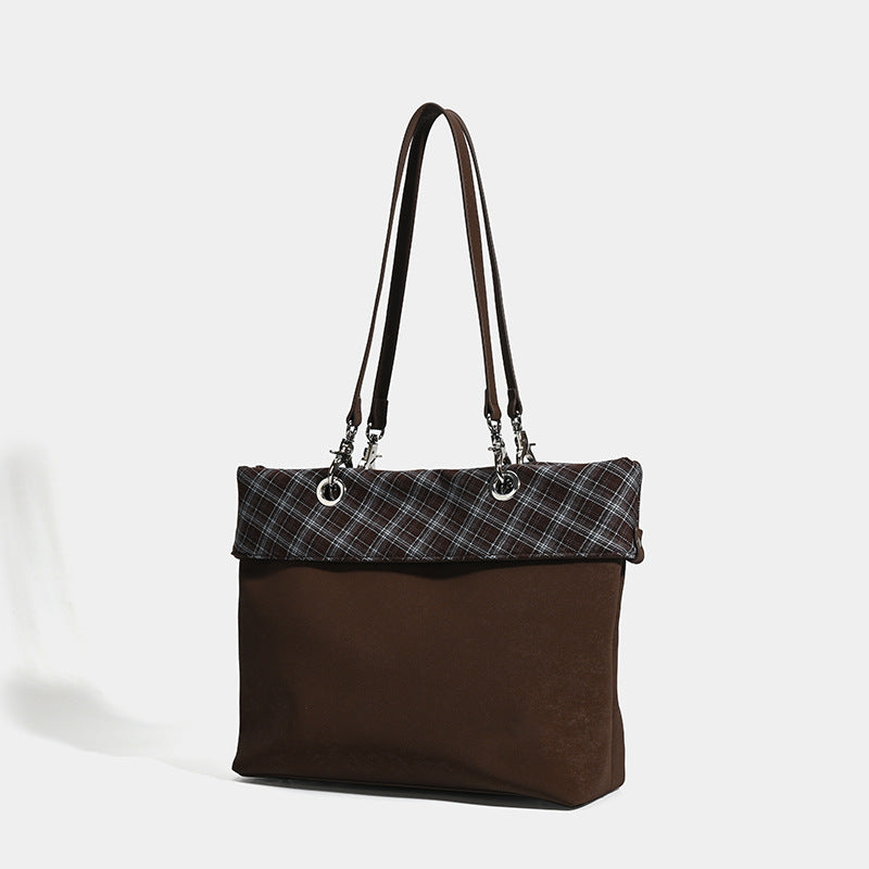 Damen Schultertasche mit modischem Karomuster und robusten Materialien Nord Taschen