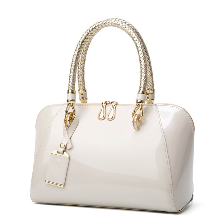 Damen Handtasche mit eleganten geflochtenen Griffen Nord Taschen