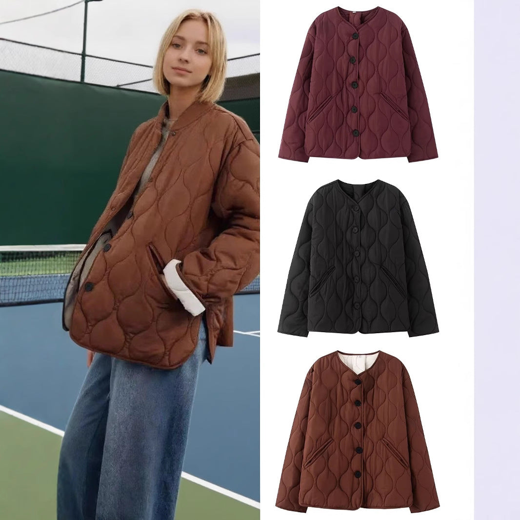 Damen Steppjacke ohne Kragen mit Rundhalsausschnitt, Boxy‑Schnitt und dekorativer Wellensteppung Nord Taschen