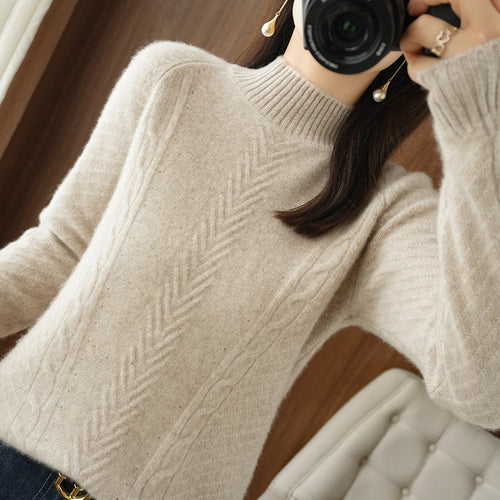 Damen Leichter Mohair‑Look Stehkragenpullover mit Zopf‑Ajour und taillierter Silhouette Nord Taschen