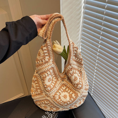 Damen Hobo-Tasche mit handgefertigtem Häkelmuster Nord Taschen