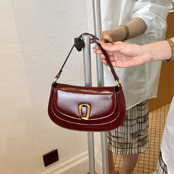 Damen Schultertasche mit elegantem Kettenverschluss und modischer Form Nord Taschen