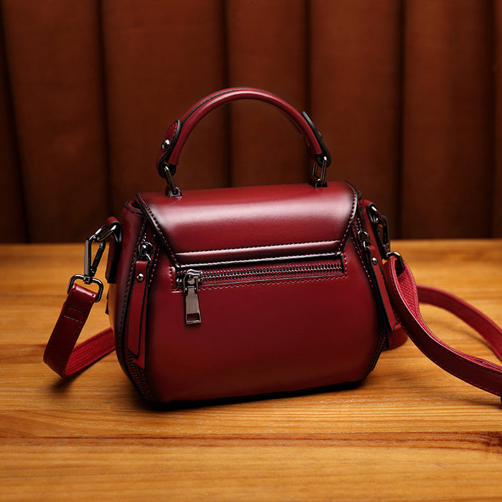 Damen elegante Handtasche mit Metallakzenten Nord Taschen