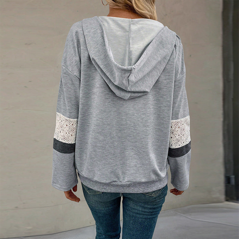 Damen V‑Ausschnitt Kapuzen-Sweatshirt mit Spitzenbesatz an den Ärmeln und Kängurutasche Nord Taschen