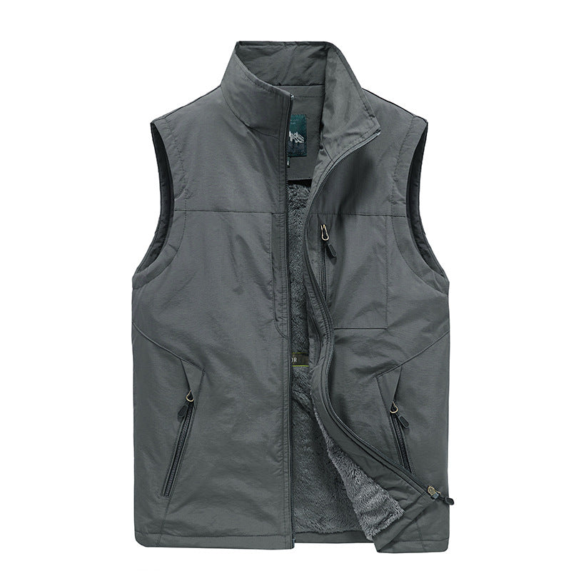 Herren Wattierte Fleecegefütterte Outdoor‑Weste mit Stehkragen und Reißverschlusstaschen Nord Taschen