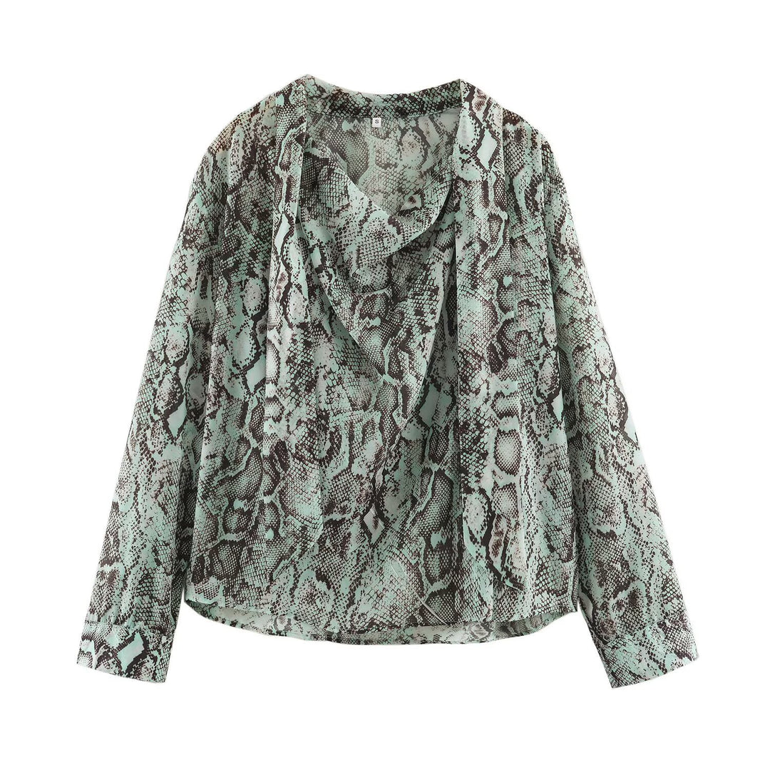 Damen Bluse mit Wasserfall-Schalkragen und Schlangenprint Nord Taschen