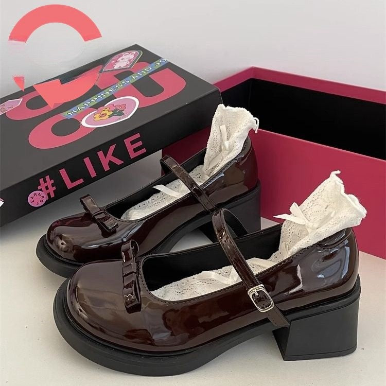 Damen Modische Mary Jane Pumps mit auffälliger Schnalle und bequemem Absatz
