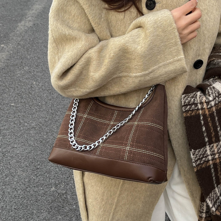 Damen Schultertasche mit modischem Karomuster und elegantem Kettenakzent Nord Taschen