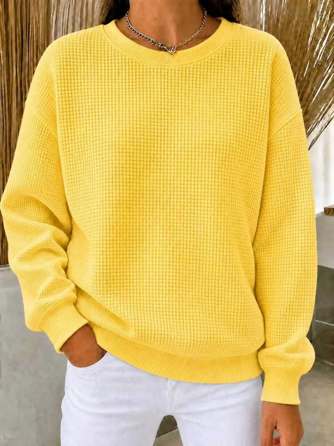 Damen Lockeres Waffelstrick-Sweatshirt mit Rundhalsausschnitt und Rippbündchen Nord Taschen