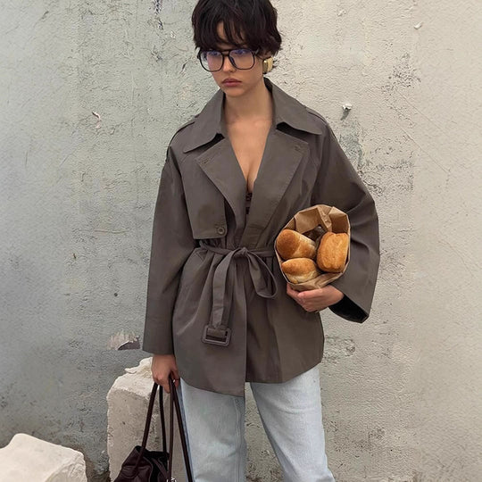 Damen Kurztrenchcoat mit Bindegürtel und Oversize-Ärmeln Nord Taschen