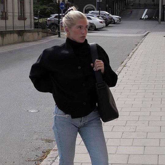 Damen Kurzmantel aus Wollmix mit kastiger Boxy-Silhouette und markanter Knopfleiste Nord Taschen