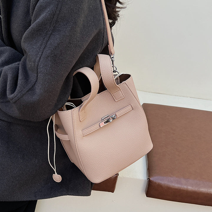 Damen Tragetasche mit modischem Design und praktischer Innenaufteilung Nord Taschen