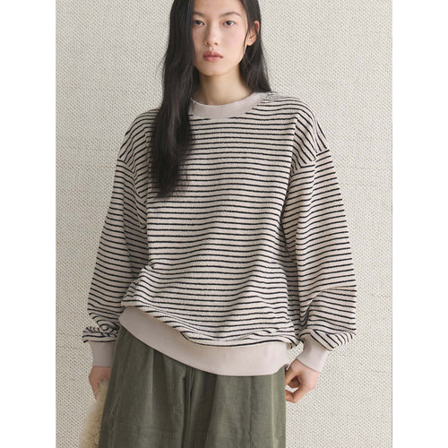 Damen Oversize Gestreifter Feinstrickpullover mit überschnittener Schulter Nord Taschen