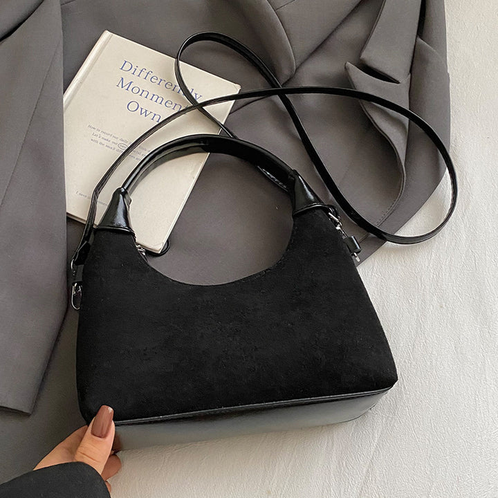 Damen Kuschel Tasche mit abnehmbarem Plüsch Anhänger Nord Taschen