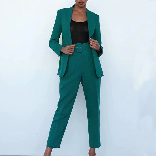 Damen Taillierter Blazer ohne Revers mit offener Front und Paspeltaschen Nord Taschen