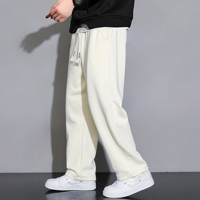 Herren Relaxed-Fit Jogginghose aus French-Terry mit weitem Bein und Tunnelzug Nord Taschen