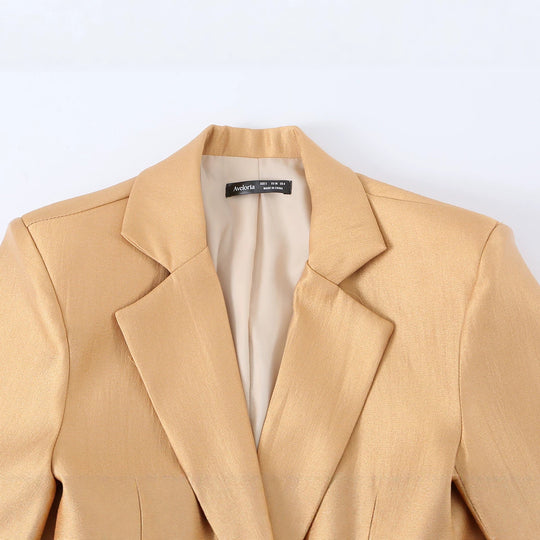 Damen Taillierter Satin-Blazer mit Tunnelzug, Reverskragen und legerer Silhouette Nord Taschen
