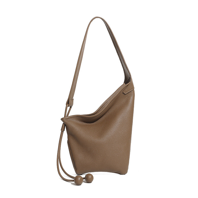 Damen Umhängetasche mit minimalistischer Form und praktischem Zugverschluss Nord Taschen