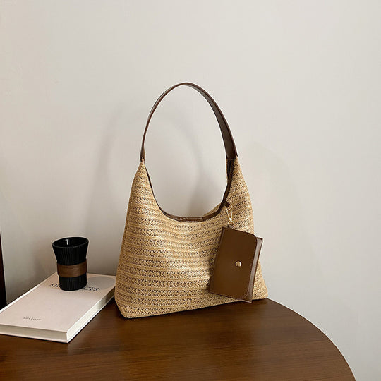 Damen Hobo-Tasche aus hochwertigem geflochtenem Material mit abnehmbarem Anhänger Nord Taschen