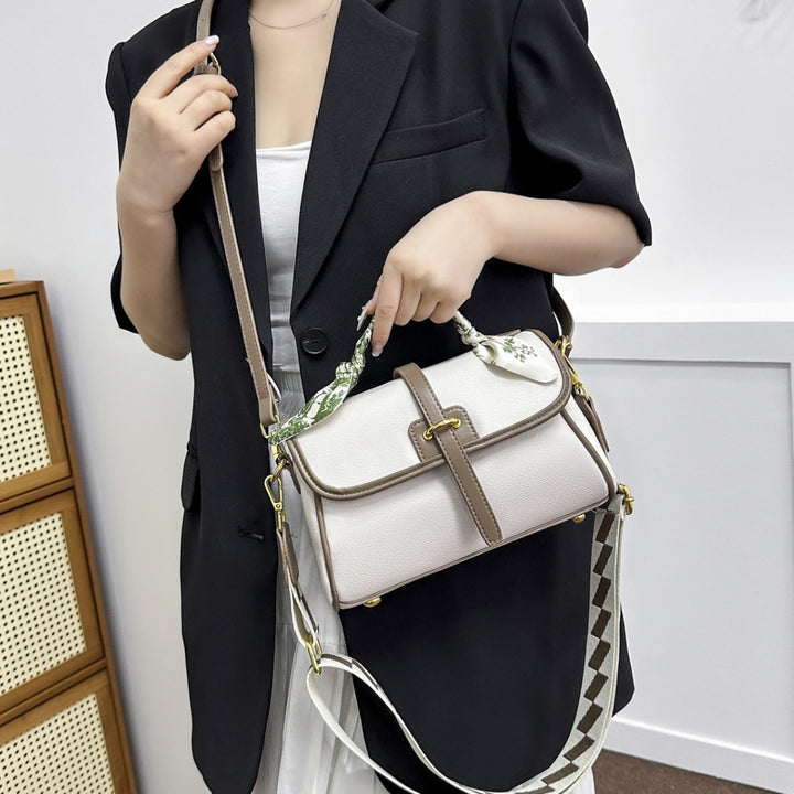 Damen elegante Handtasche mit modischem Schal-Detail Nord Taschen