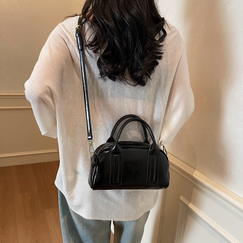 Damen Handtasche im eleganten Design mit abnehmbarem Schulterriemen Nord Taschen